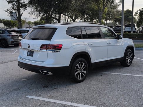 Certified 2023 Volkswagen Atlas SE image 12