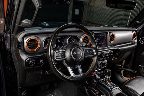 Used 2023 Jeep Gladiator Mojave image 15