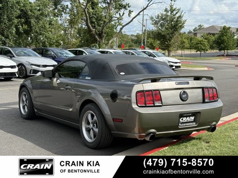 Used 2005 Ford Mustang GT image 3