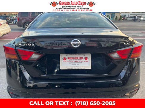 Used 2021 Nissan Altima 2.5 SV image 5
