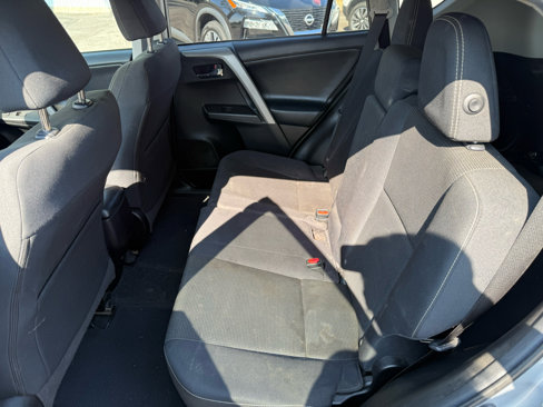 Used 2018 Toyota RAV4 XLE image 6