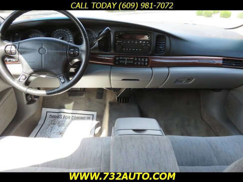 Used 2004 Buick Le Sabre Custom image 19