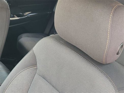 Used 2018 Chevrolet Traverse LT image 24