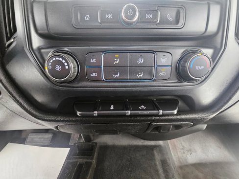 Used 2018 Chevrolet Silverado 2500 W/T image 12