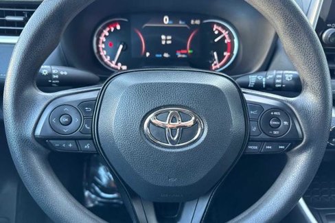 Used 2024 Toyota RAV4 XLE image 26