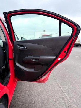 Used 2015 Chevrolet Sonic LT image 18