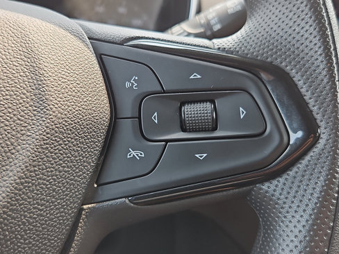 Used 2023 Chevrolet TrailBlazer LT w/ Convenience Package image 21