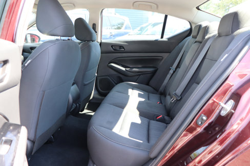 Used 2023 Nissan Altima 2.5 SV image 12