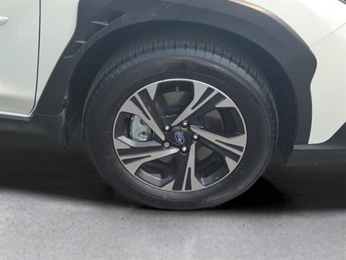 Used 2025 Subaru Crosstrek 2.5i Premium image 4