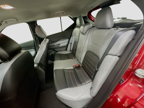 Used 2023 Nissan Kicks SR w/ SR Premium Package image 28