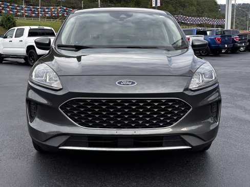 Used 2020 Ford Escape SE image 29