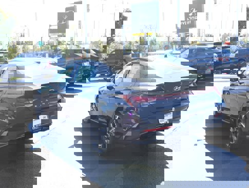 New 2025 Hyundai Elantra Sport image 4