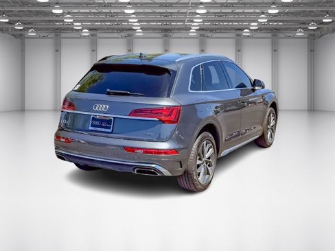 Used 2022 Audi Q5 2.0T Premium w/ Convenience Package image 5