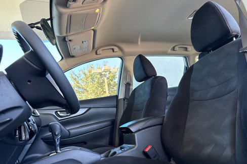 Used 2014 Nissan Rogue S image 20