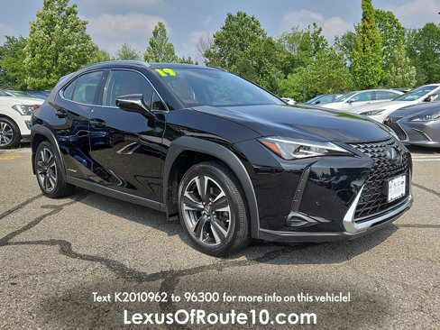 Used 2019 Lexus UX 250h image 1