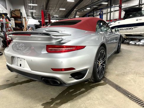 Used 2015 Porsche 911 Turbo image 8