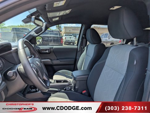 Used 2023 Toyota Tacoma 4x4 Double Cab image 10