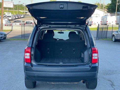 Used 2014 Jeep Patriot Latitude image 25