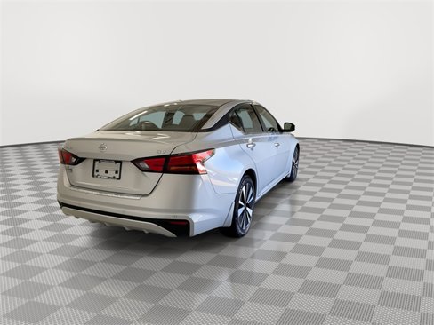 Certified 2022 Nissan Altima 2.5 SV image 11