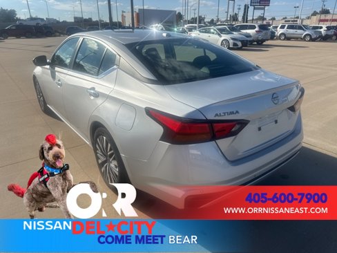 Used 2024 Nissan Altima 2.5 SV image 3