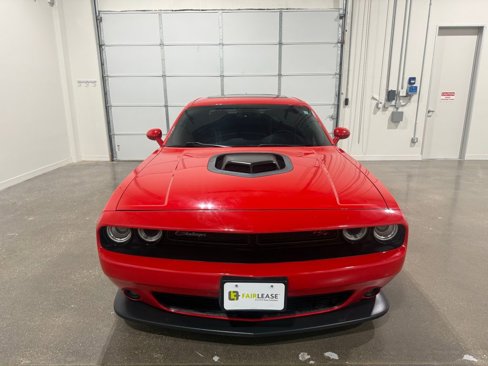 Used 2018 Dodge Challenger R/T Plus image 2