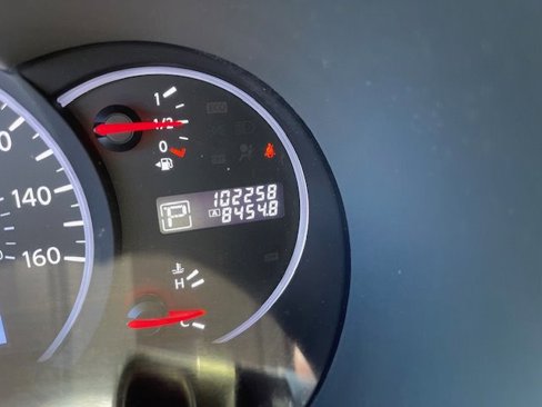Used 2012 Nissan Quest SL image 22