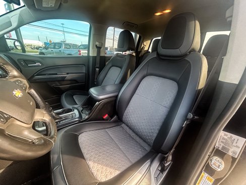 Used 2022 Chevrolet Colorado Z71 image 19