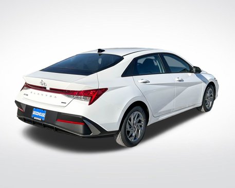 New 2025 Hyundai Elantra Blue image 6