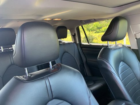 Used 2022 Toyota Highlander XLE image 21