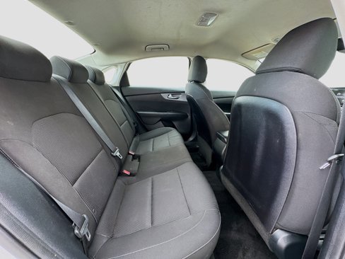 Used 2019 Kia Forte LXS image 17