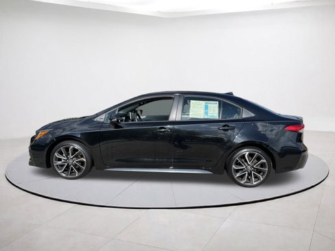 Used 2020 Toyota Corolla SE image 4