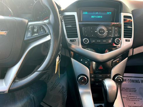 Used 2011 Chevrolet Cruze LTZ image 21