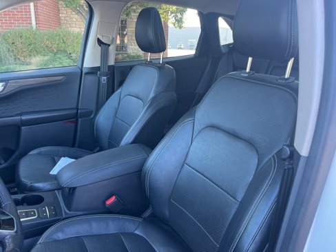 Certified 2020 Ford Escape Titanium w/ Titanium Premium Package 2.0 image 13