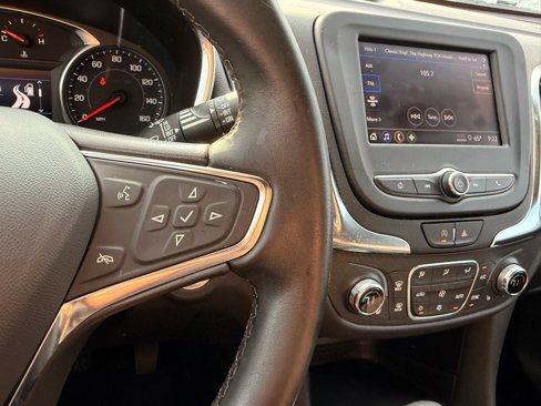 Used 2023 Chevrolet Equinox LT w/ Driver Convenience Package image 13