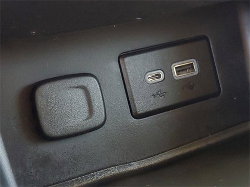 Used 2020 GMC Acadia SLE w/ Driver Convenience Package image 26