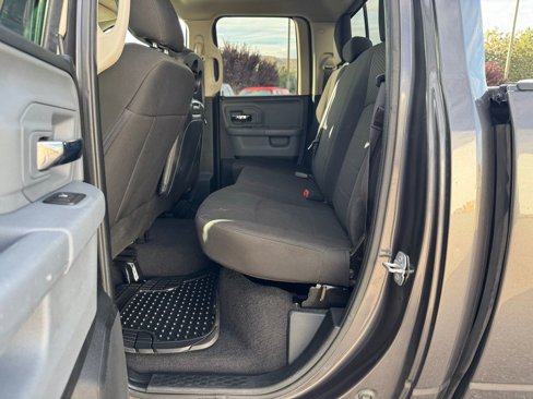 Used 2020 RAM 1500 Classic Warlock w/ Electronics Group image 16