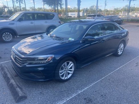 Used 2020 Volkswagen Passat 2.0T SE image 4