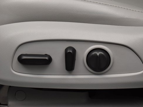 Used 2019 GMC Acadia SLT image 9