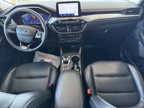 Used 2022 Ford Escape Titanium w/ Class II Trailer Tow Package image 16