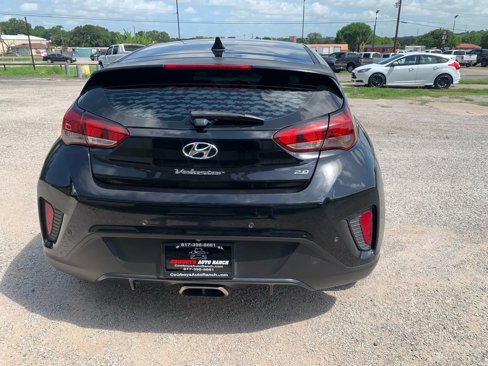 Used 2019 Hyundai Veloster 2.0 Premium image 8