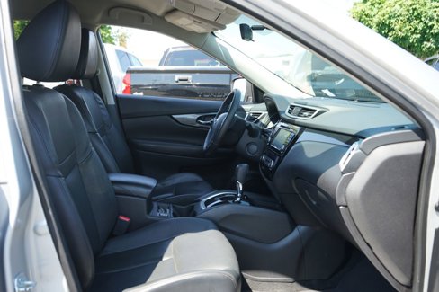 Used 2014 Nissan Rogue SL image 31