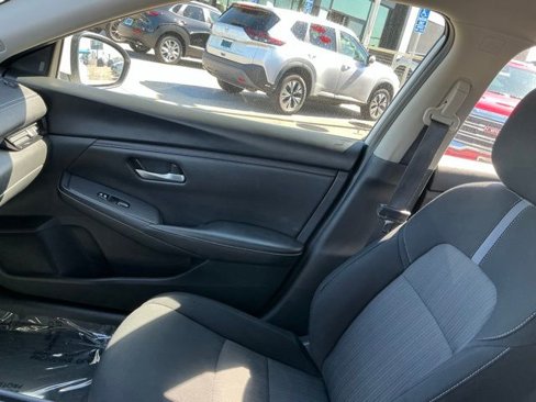 Used 2023 Nissan Sentra SV w/ All-Weather Package image 21