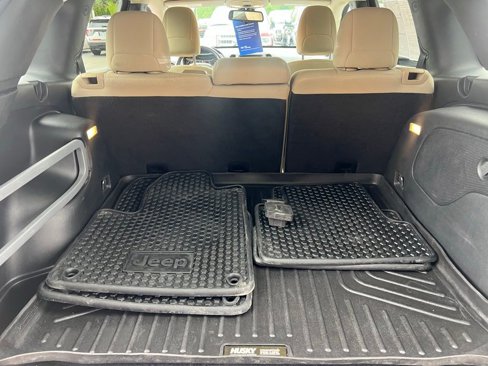 Used 2016 Jeep Cherokee Latitude w/ Safety/Convenience Group image 13