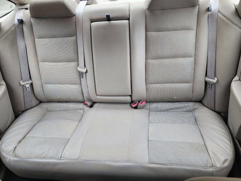 Used 2008 Ford Taurus SEL image 24