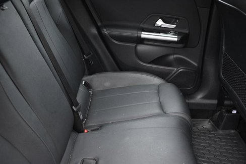 Used 2022 Mercedes-Benz GLA 250 4MATIC image 30