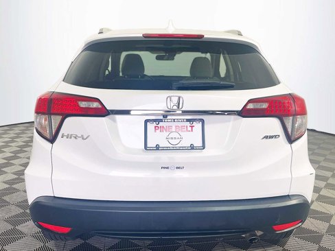 Used 2019 Honda HR-V EX image 5
