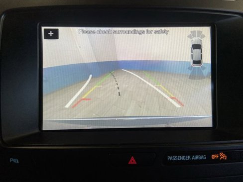 Used 2018 Ford Explorer XLT w/ Equipment Group 202A image 9