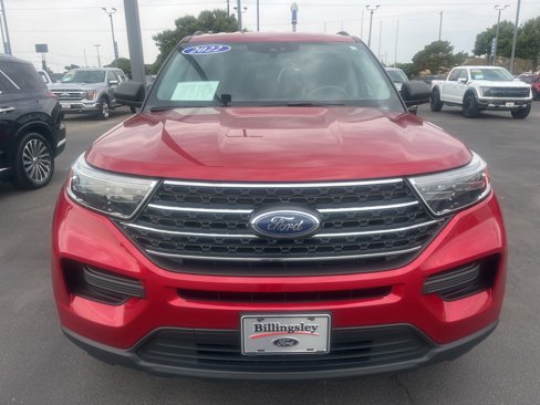 Used 2022 Ford Explorer XLT w/ Class IV Trailer Tow Package image 2