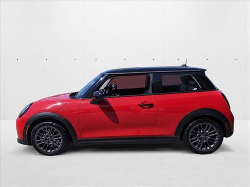 Certified 2025 MINI Cooper 2-Door Hardtop image 9
