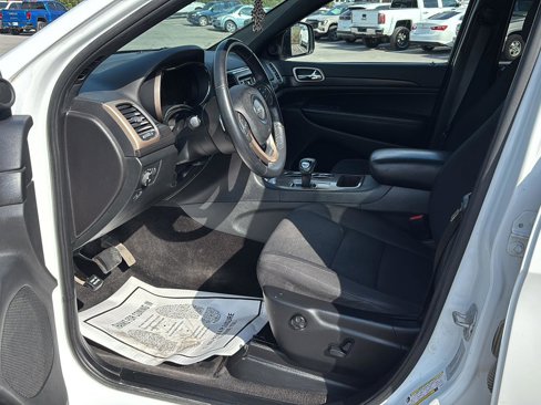 Used 2015 Jeep Grand Cherokee Laredo w/ Quick Order Package 23E image 14
